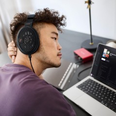 Sennheiser HD 660S2 Wired Headphones - Premium Quality Black Design for Audiophiles